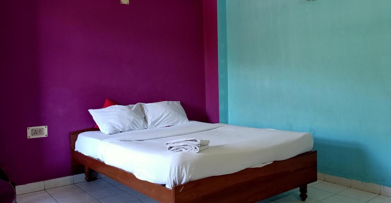 Hotel Lg Towers Guwahati Esterno foto