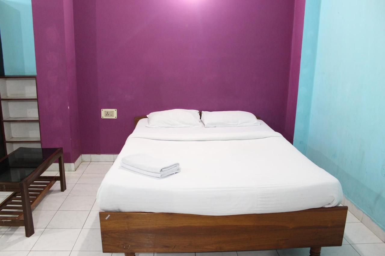 Hotel Lg Towers Guwahati Esterno foto