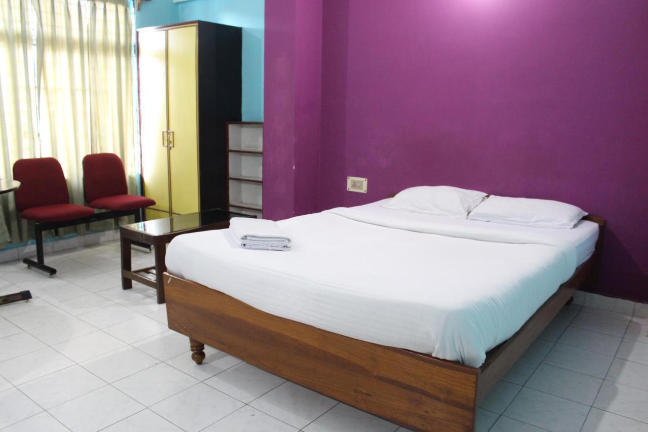 Hotel Lg Towers Guwahati Esterno foto